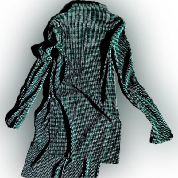 Zara Tunic Dress in Emerald Green - Picture 1 of 12